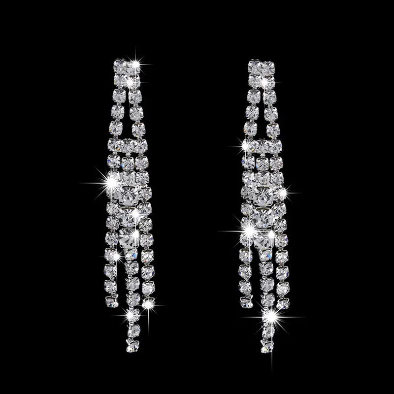 Diamond V-Neck Necklace & Earrings Set for Bridal Wear