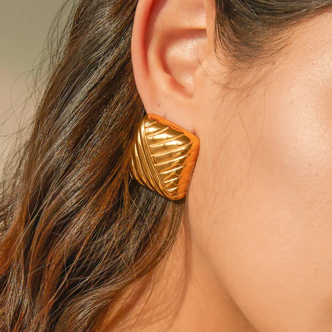 Gold Earrings Stainless Steel Modern Design Lightweight