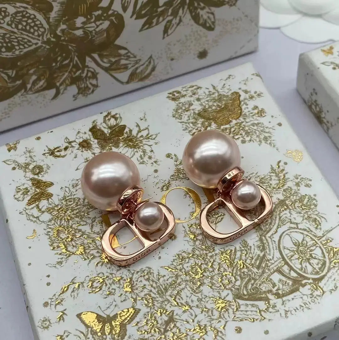 D-Shape Pearl Earrings Gold Black Rose Gold
