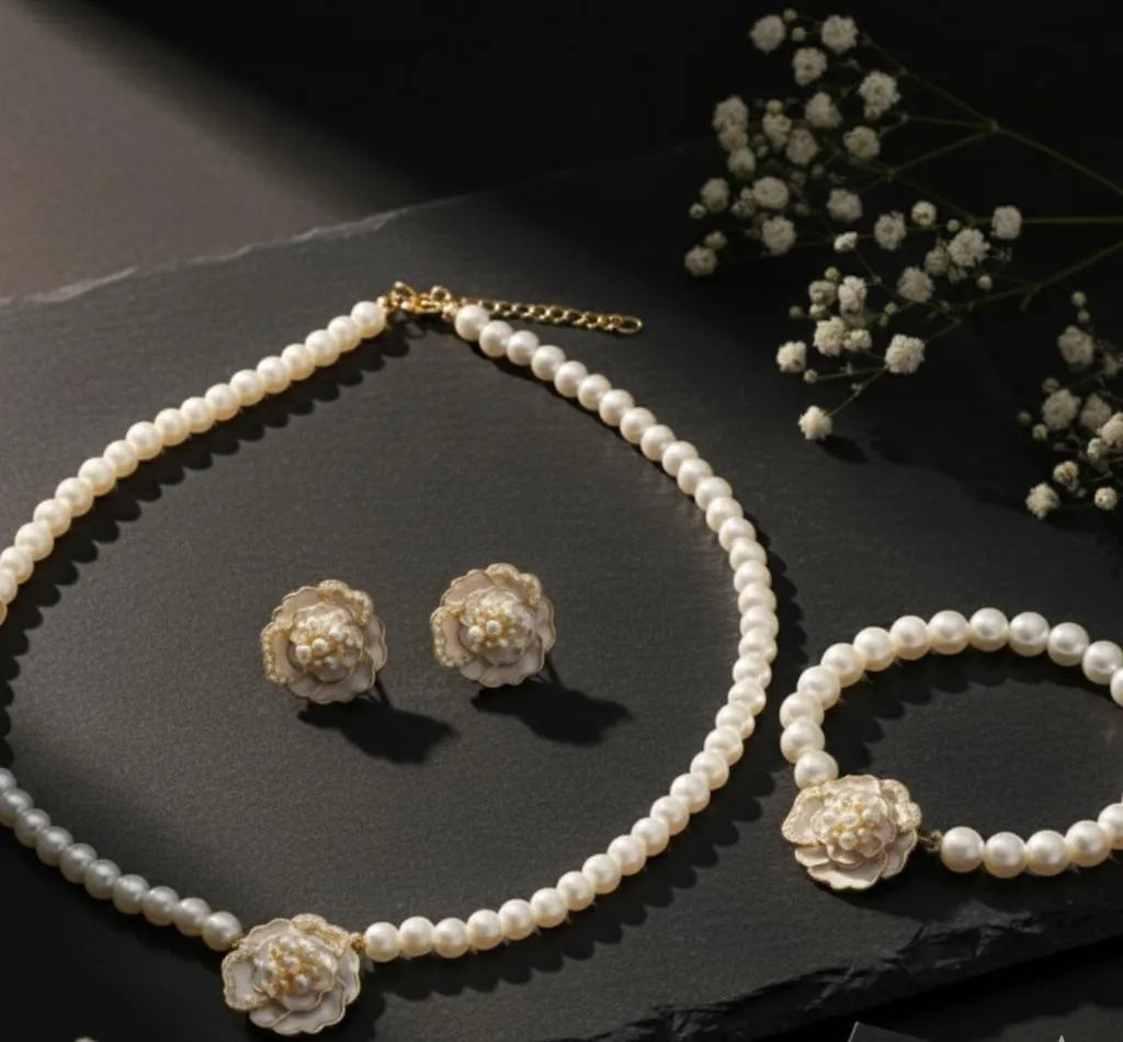 Black Floral Pearl Necklace Set for Women